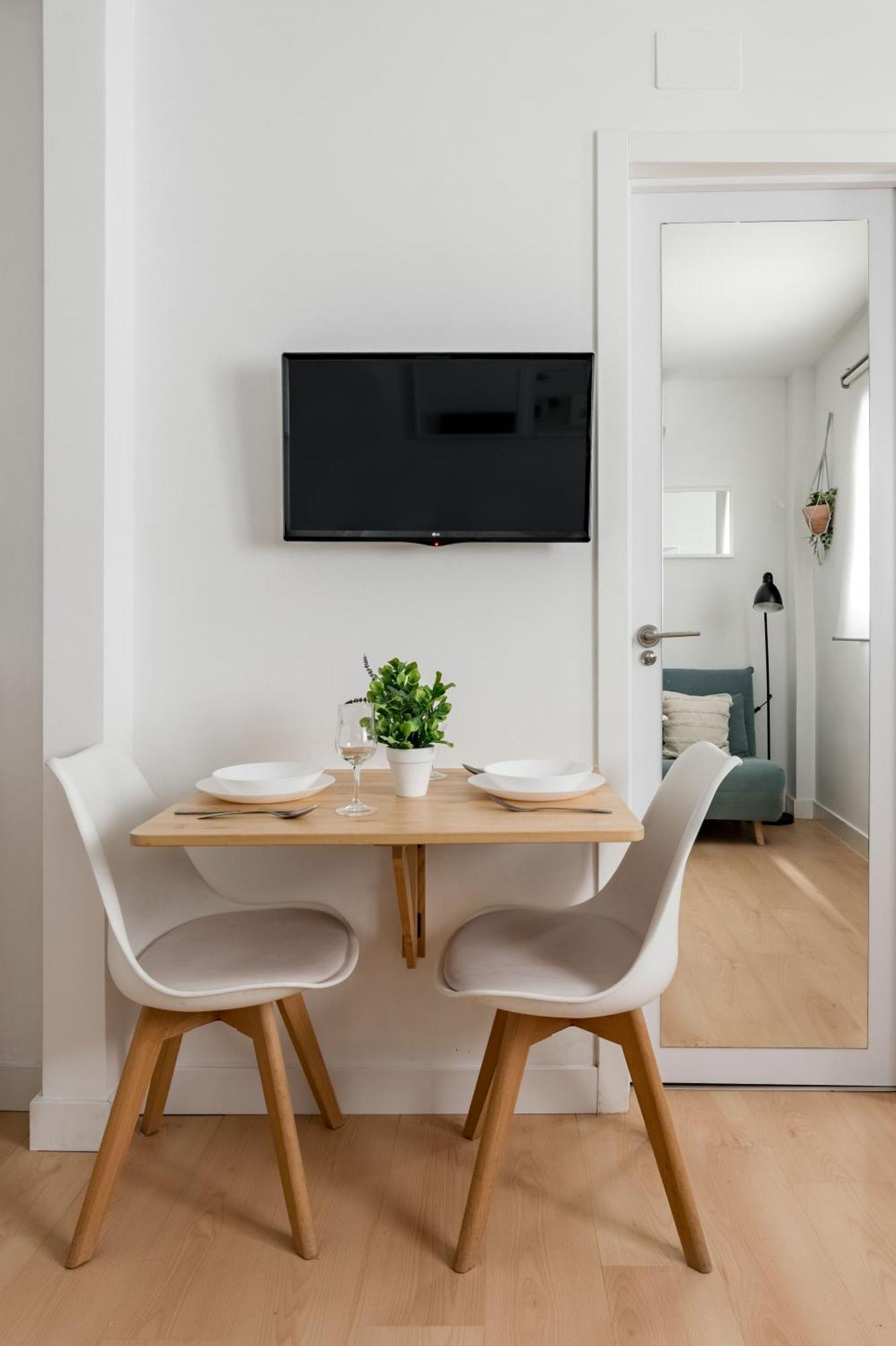 Charming Sol Studios Madrid Exterior photo